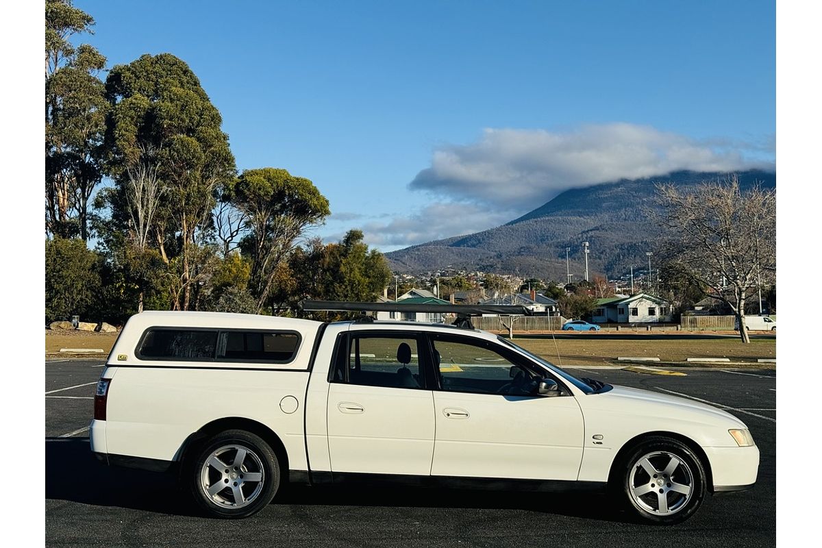 2004 Holden CREWMAN VY II