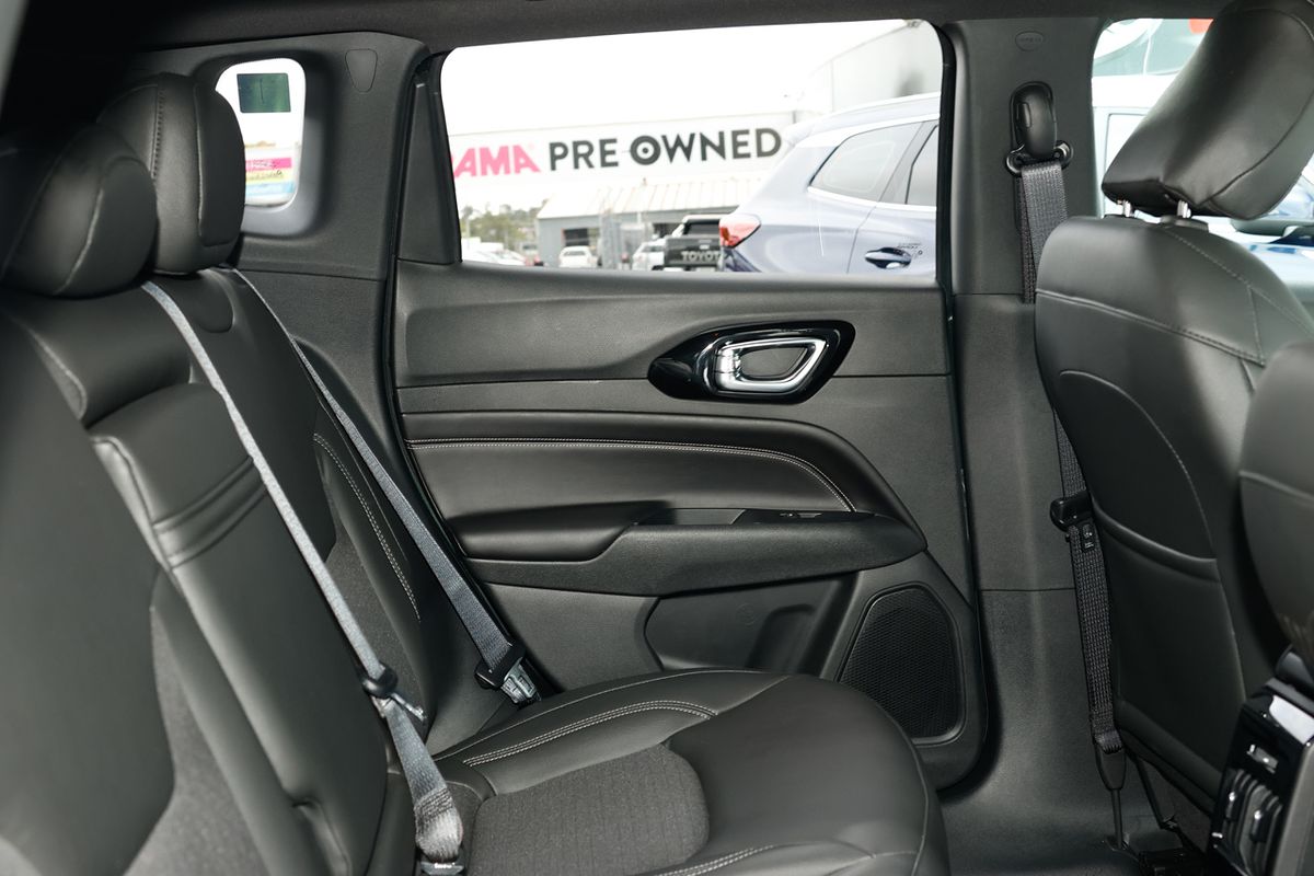 2022 Jeep Compass Night Eagle M6
