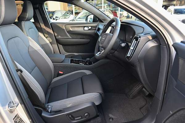 2024 Volvo C40 Recharge Twin