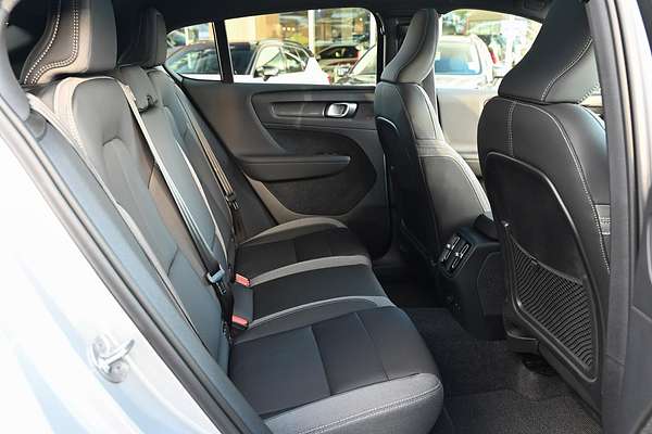 2024 Volvo C40 Recharge Twin