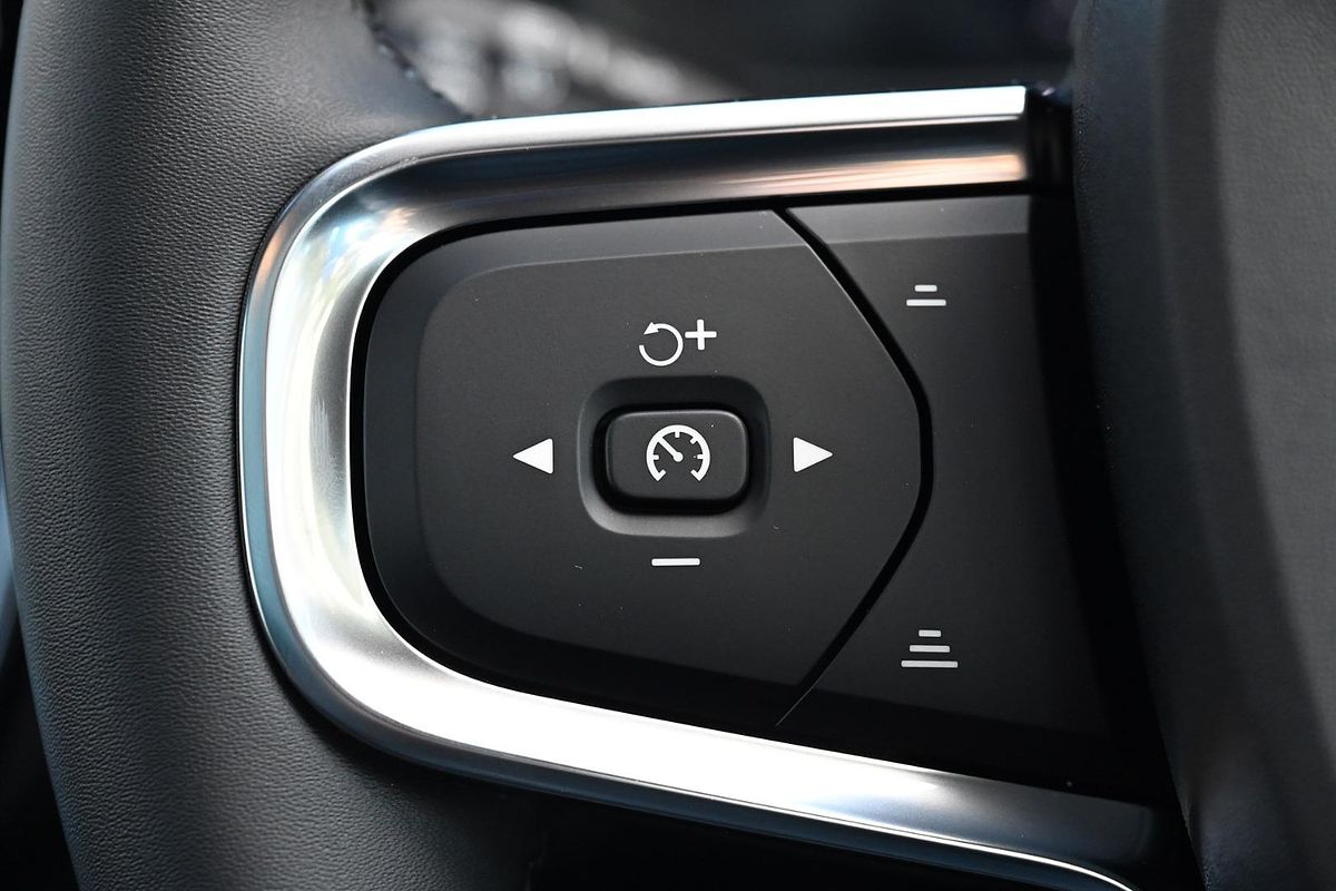 2024 Volvo C40 Recharge Twin