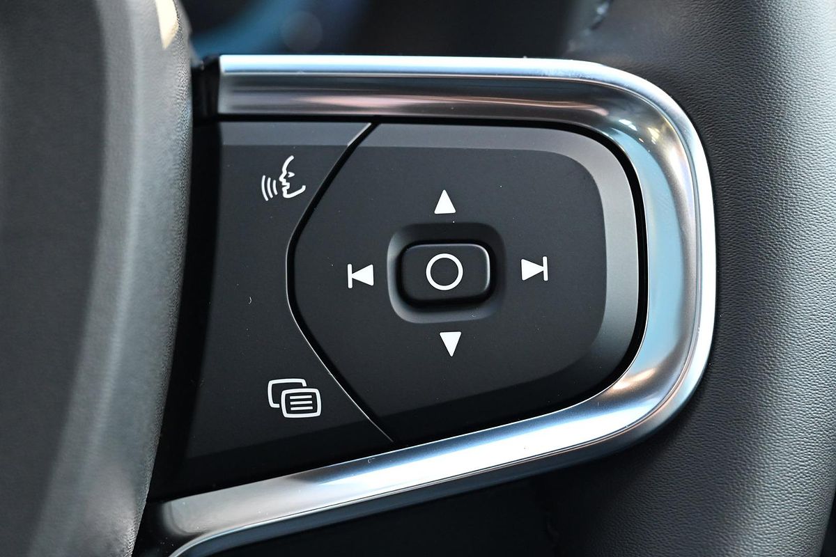 2024 Volvo C40 Recharge Twin