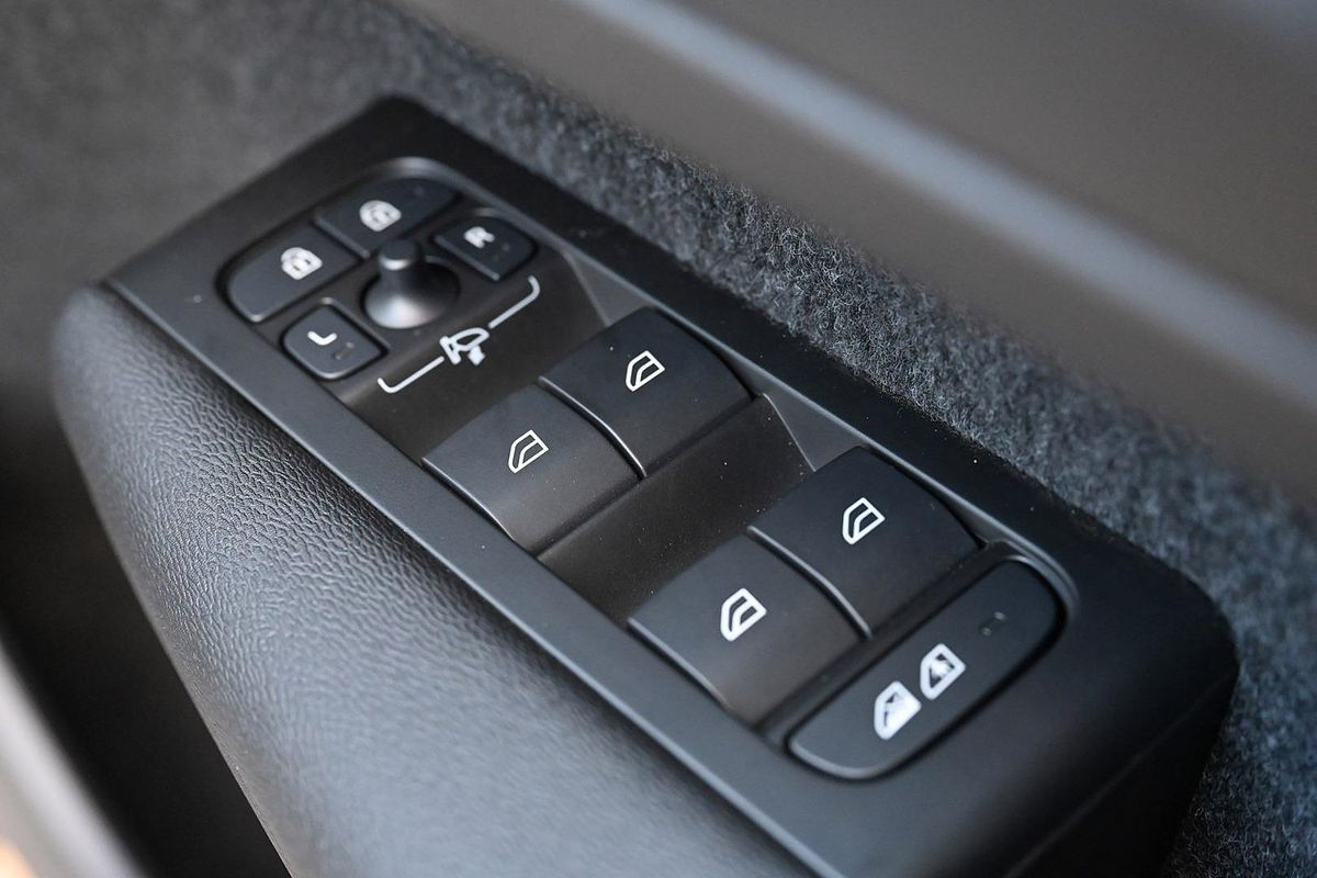 2024 Volvo C40 Recharge Twin