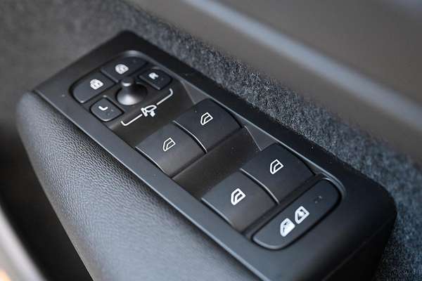 2024 Volvo C40 Recharge Twin