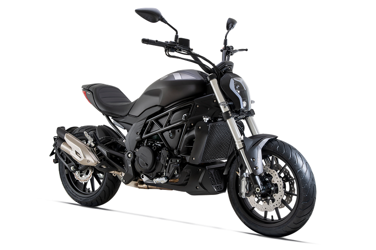 2024 Benelli 502C Cruiser