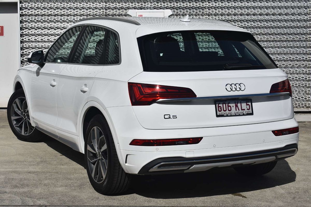 2023 Audi Q5 35 TDI FY