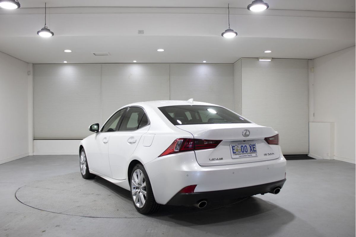 2015 Lexus IS IS250 Luxury GSE30R