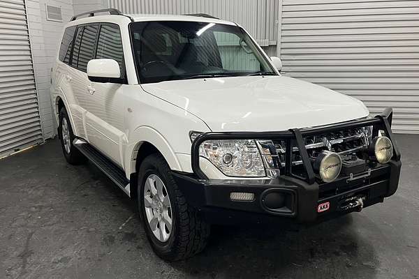 2016 Mitsubishi Pajero GLX NX
