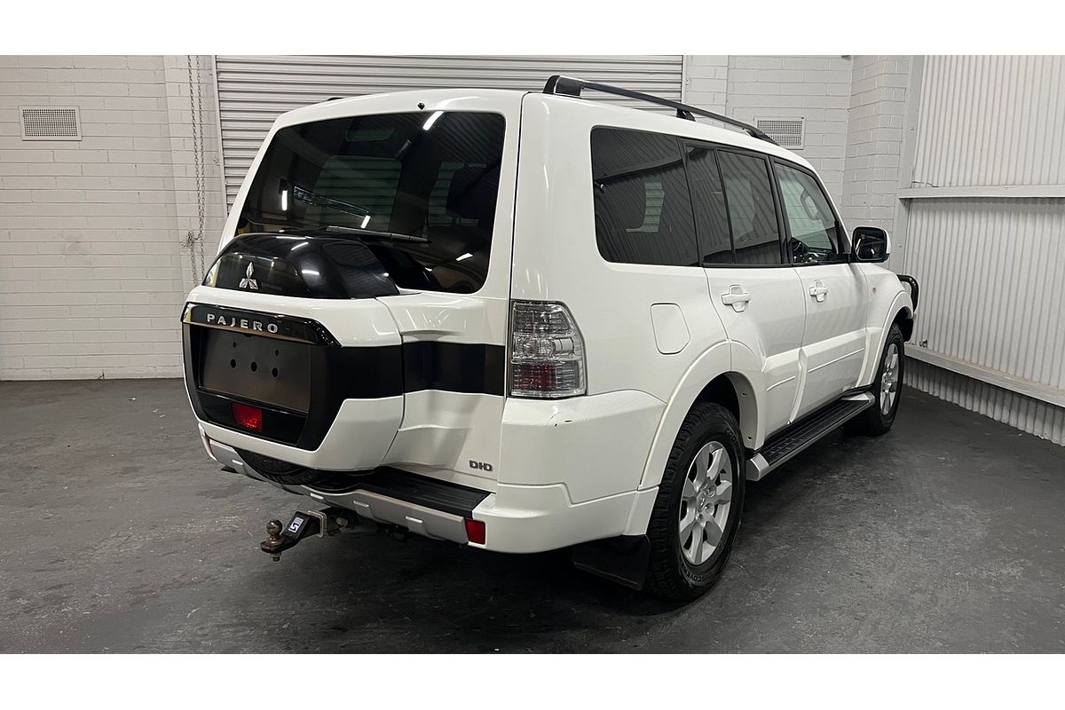 2016 Mitsubishi Pajero GLX NX