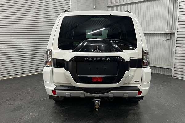 2016 Mitsubishi Pajero GLX NX
