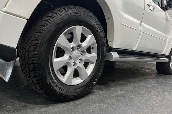 2016 Mitsubishi Pajero GLX NX