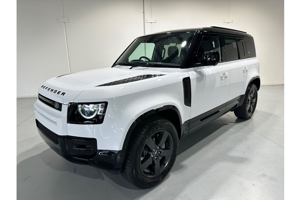 2024 Land Rover Defender 110 P400e X-Dynamic SE L663
