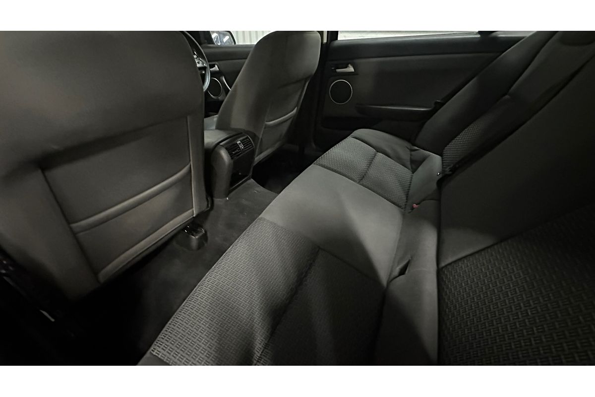 2012 Holden Commodore Omega Sportwagon VE II MY12