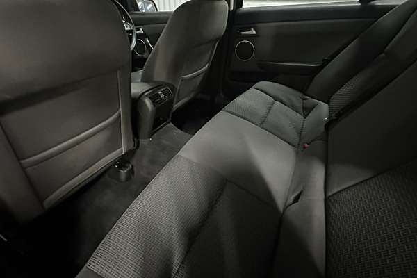 2012 Holden Commodore Omega Sportwagon VE II MY12