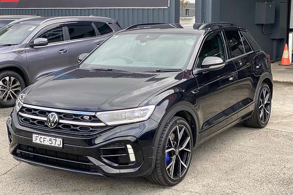 2023 Volkswagen T-Roc R D11