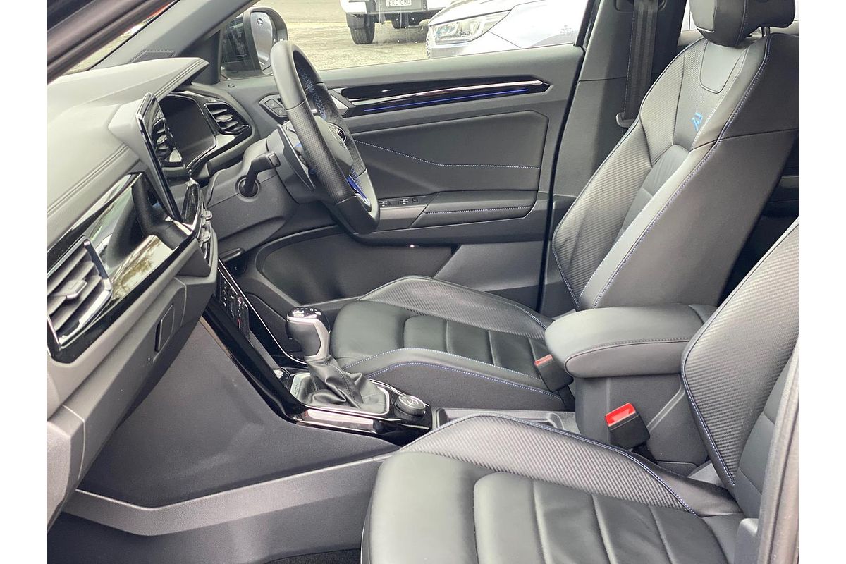 2023 Volkswagen T-Roc R D11