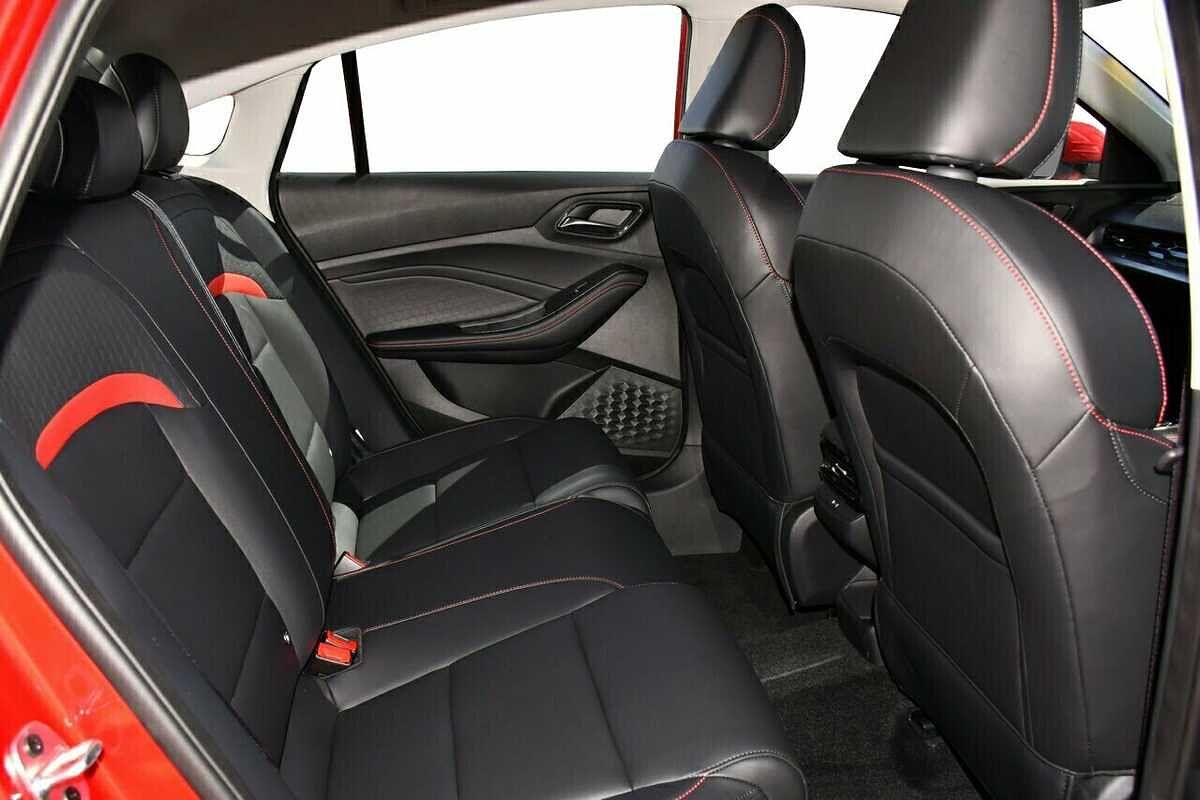 2024 MG MG5 Essence
