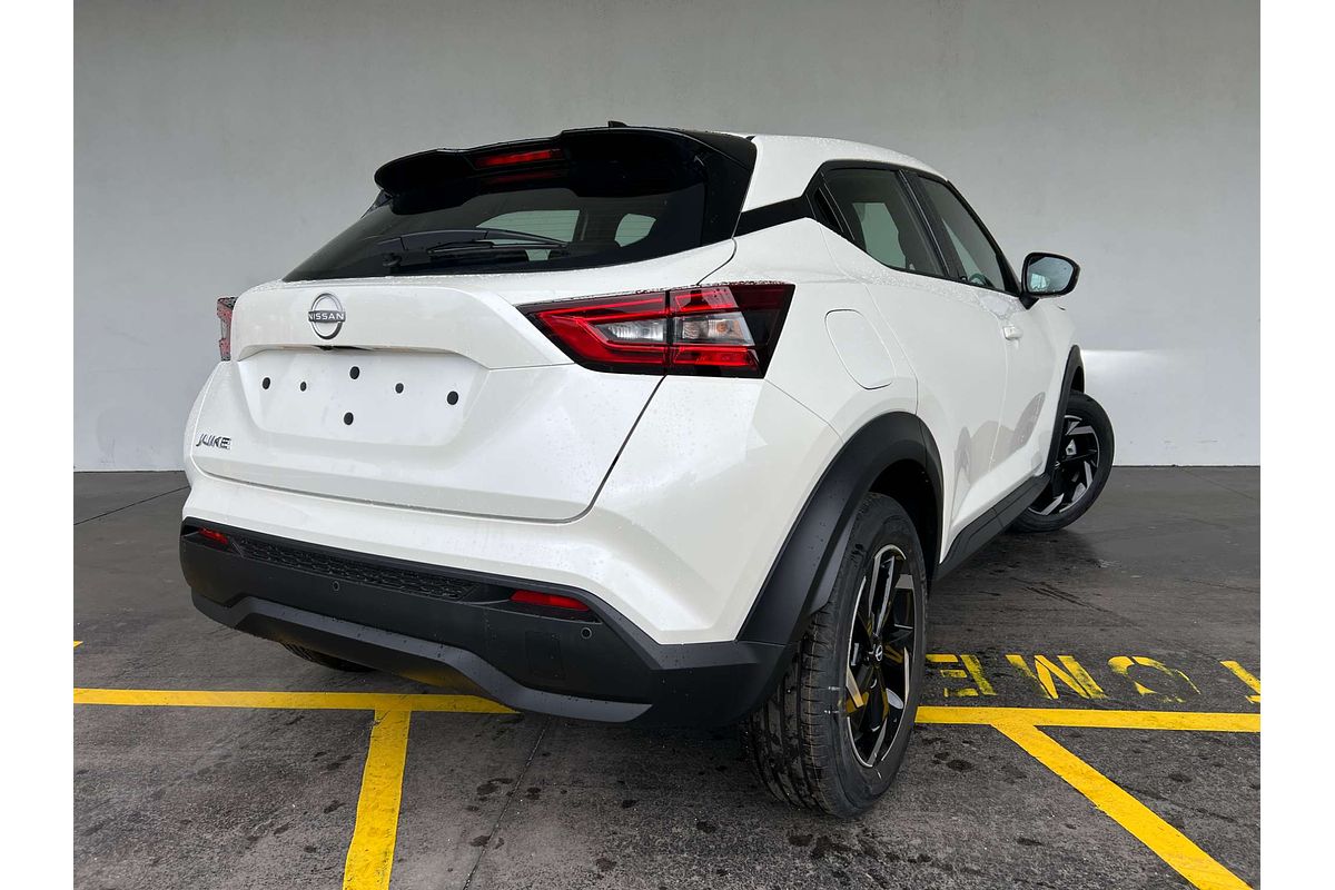 2024 Nissan JUKE ST F16