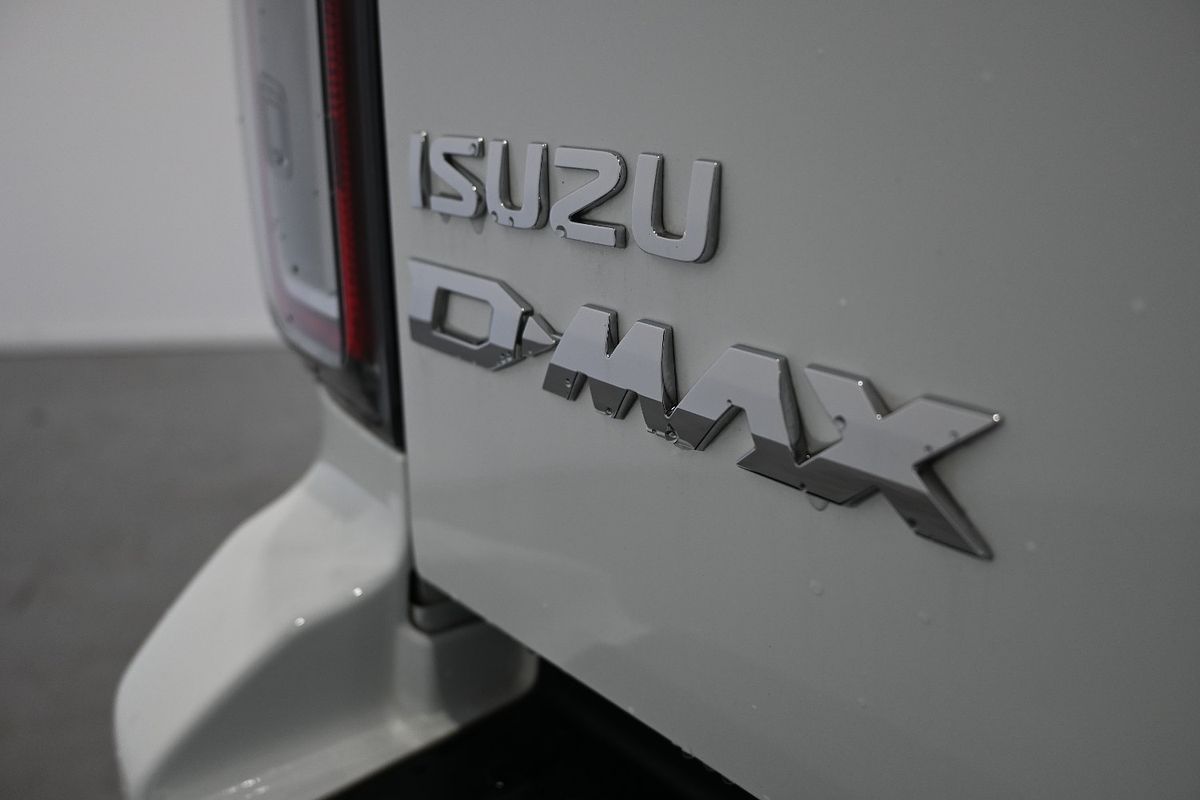 2022 Isuzu D-MAX X-TERRAIN 4x4 SEQ SPORTS MODE CREW TOR2022