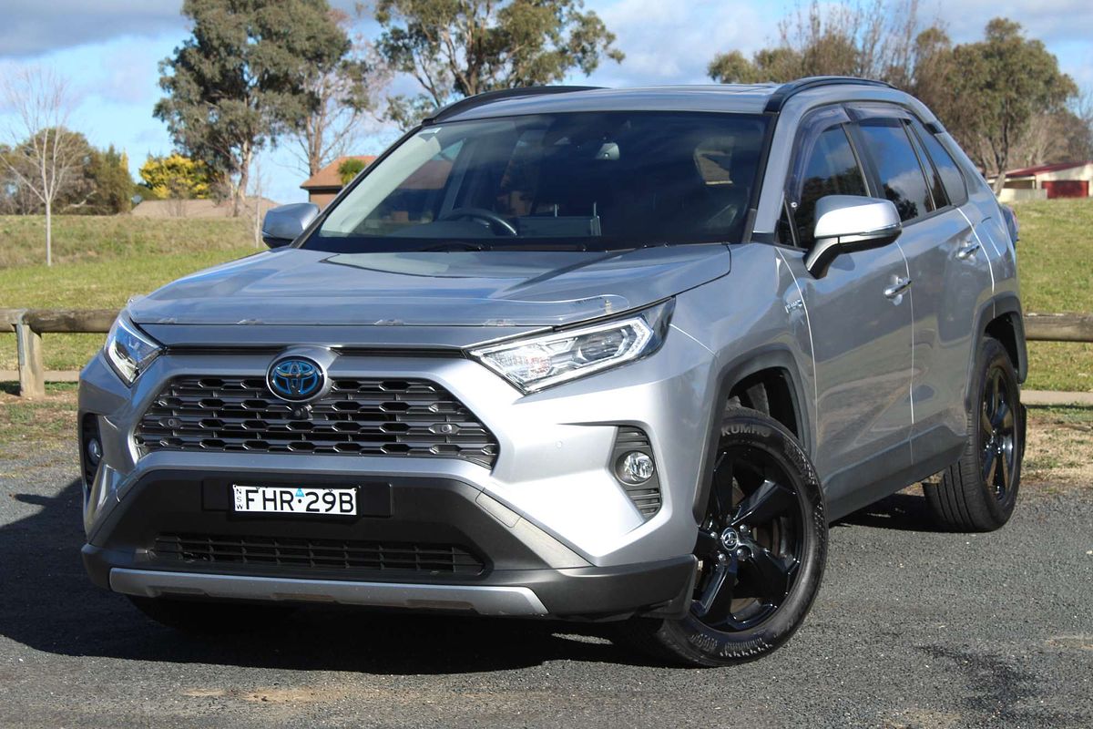 2020 Toyota RAV4 Cruiser AXAH52R