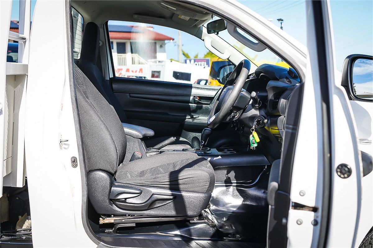 2019 Toyota Hilux SR GUN126R 4X4