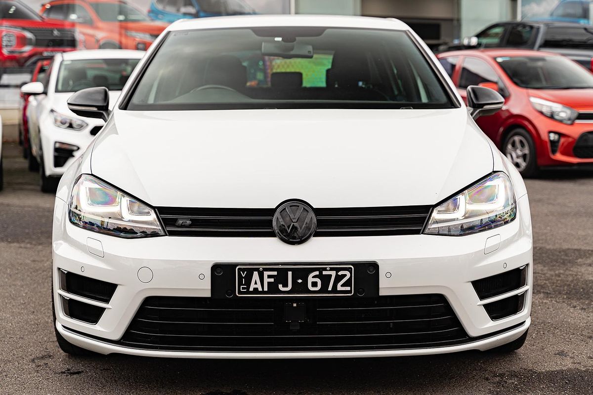 2015 Volkswagen Golf R Wolfsburg Edition 7