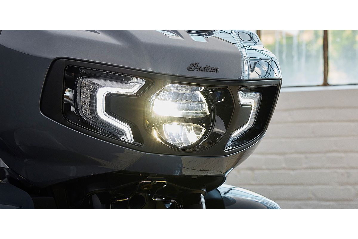 2024 Indian Indian Pursuit Dark Horse