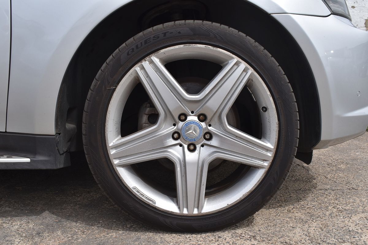 2011 Mercedes-Benz M-Class ML350 CDI W164
