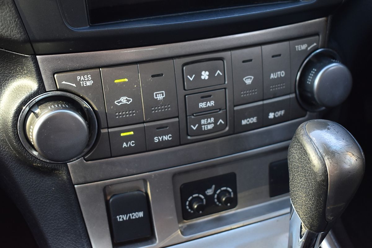 2011 Toyota Kluger KX-S GSU45R