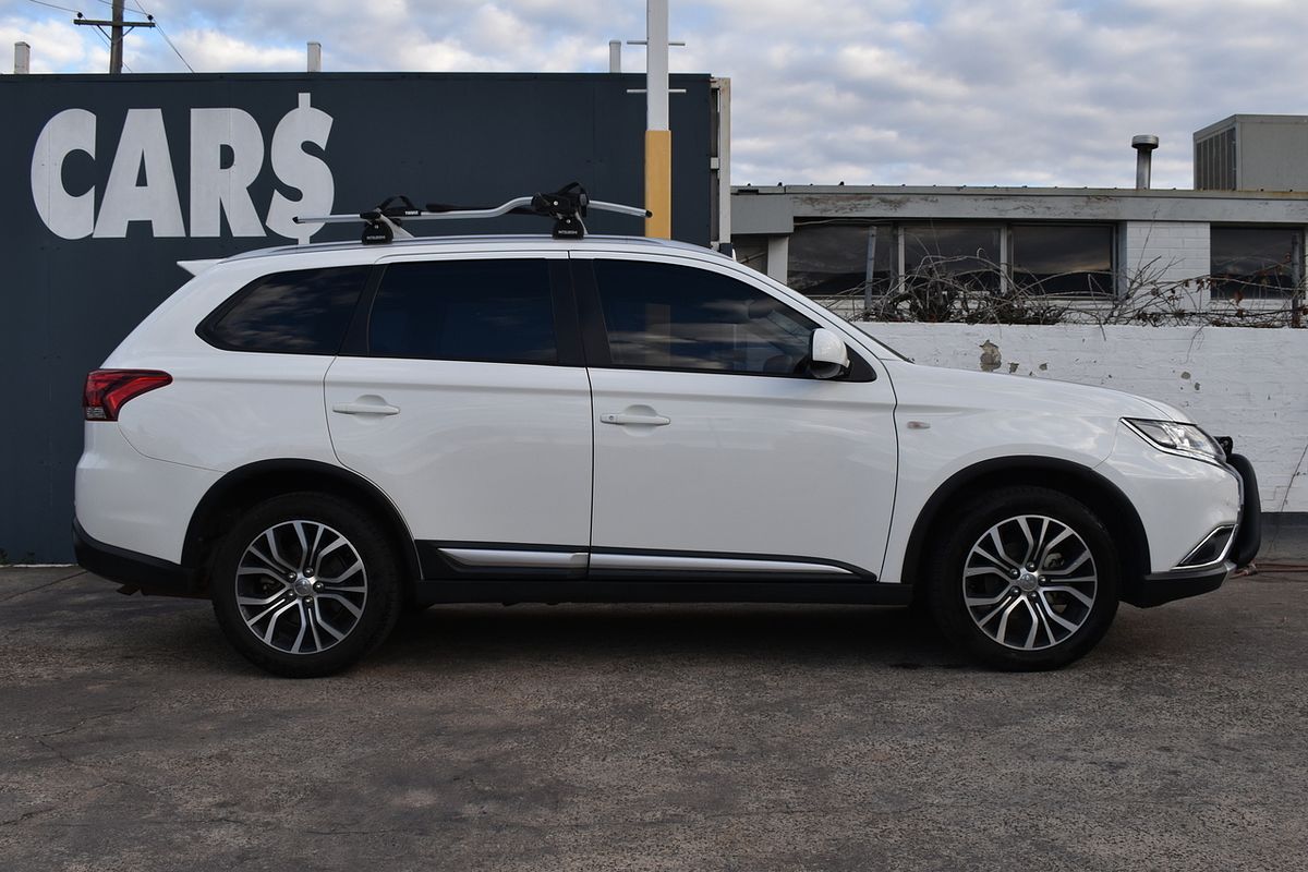 2018 Mitsubishi Outlander ES - ADAS ZL MY19