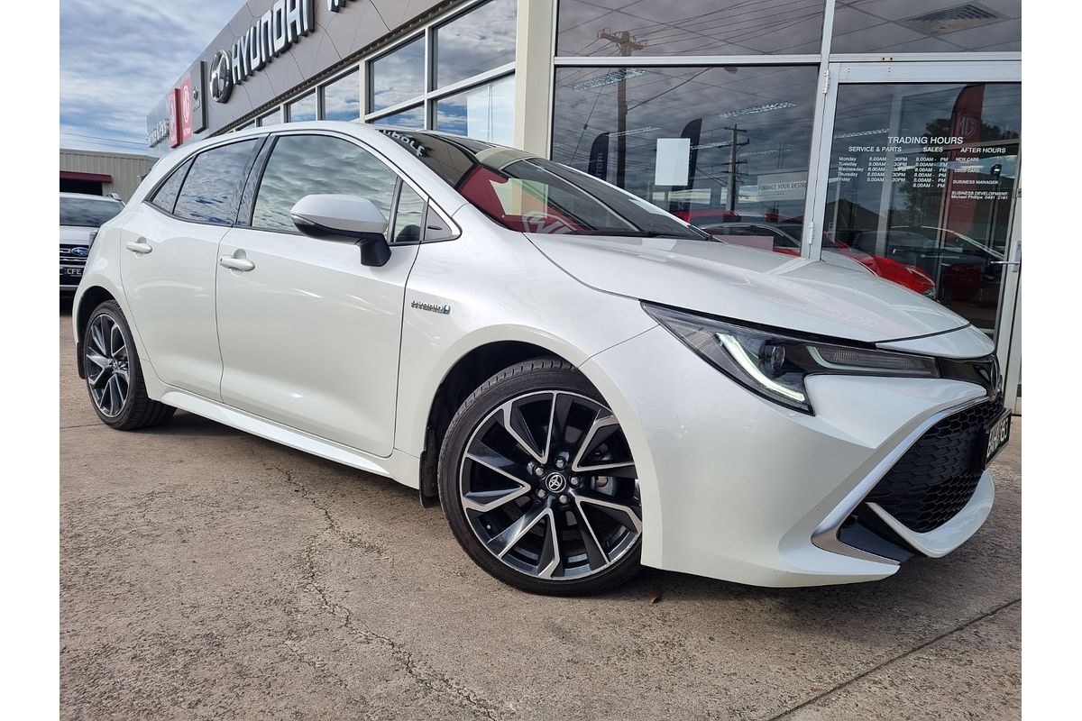 2019 Toyota Corolla ZR Hybrid ZWE211R