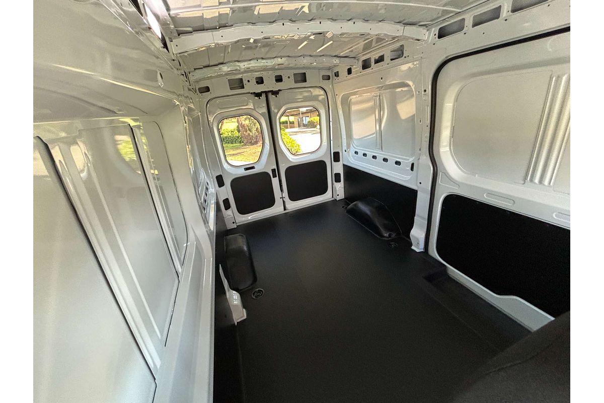 2023 LDV Deliver 9