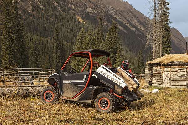 2024 Segway Powersports UT10 - X