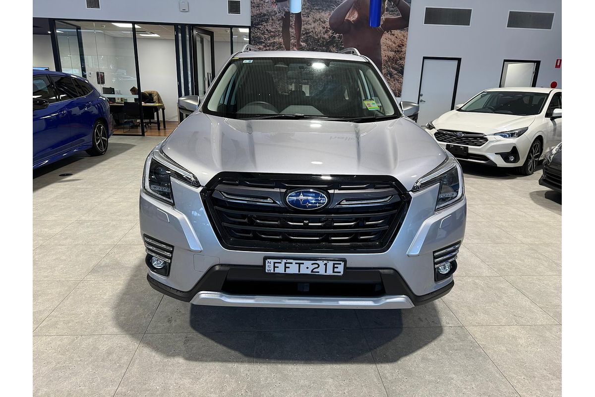 2024 Subaru Forester Hybrid L S5