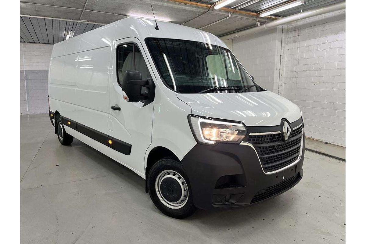 2023 Master L3H2 LWB Pro FWD 2.3L Diesel AMT 
