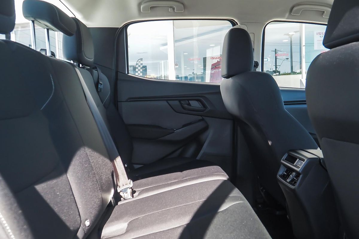 2024 Isuzu D-MAX SX 4X4