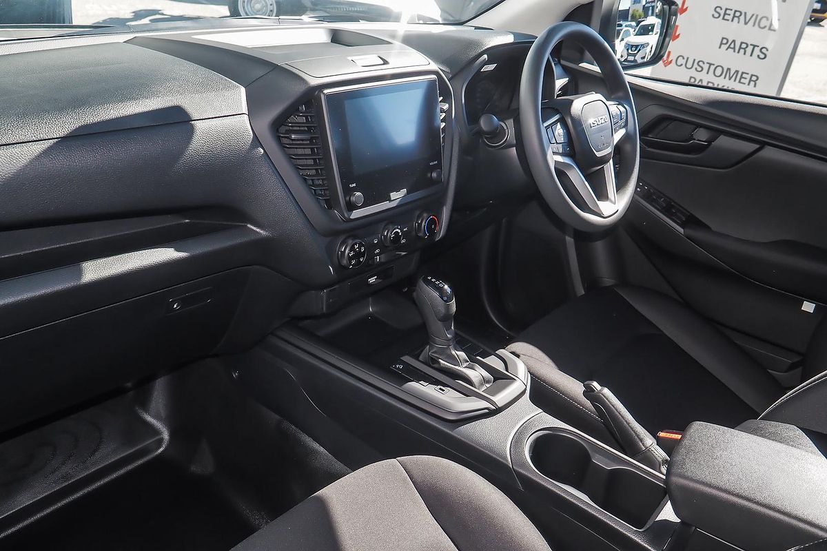 2024 Isuzu D-MAX SX 4X4