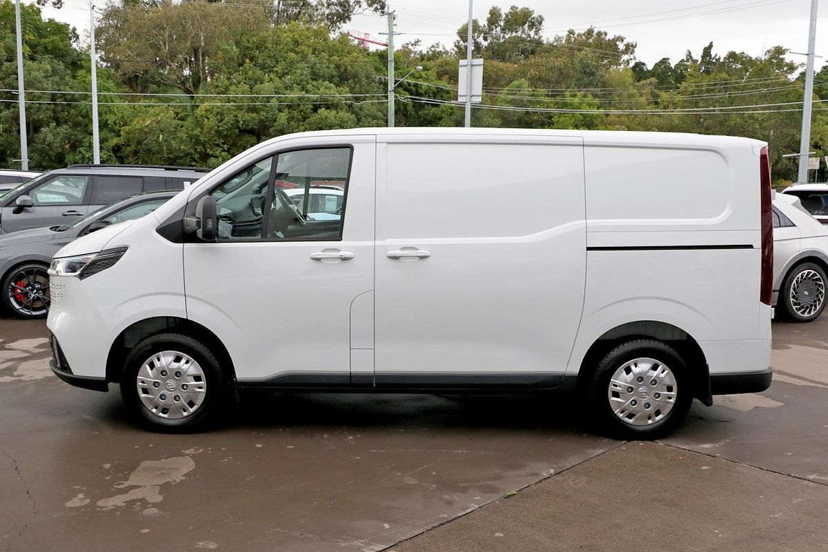 2023 LDV eDeliver 7 SWB