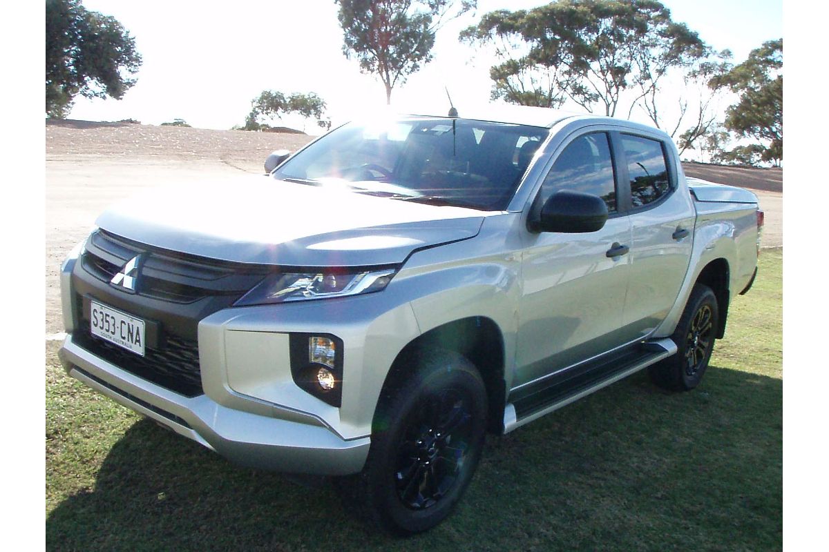 2021 Mitsubishi Triton GLX-R MR 4X4