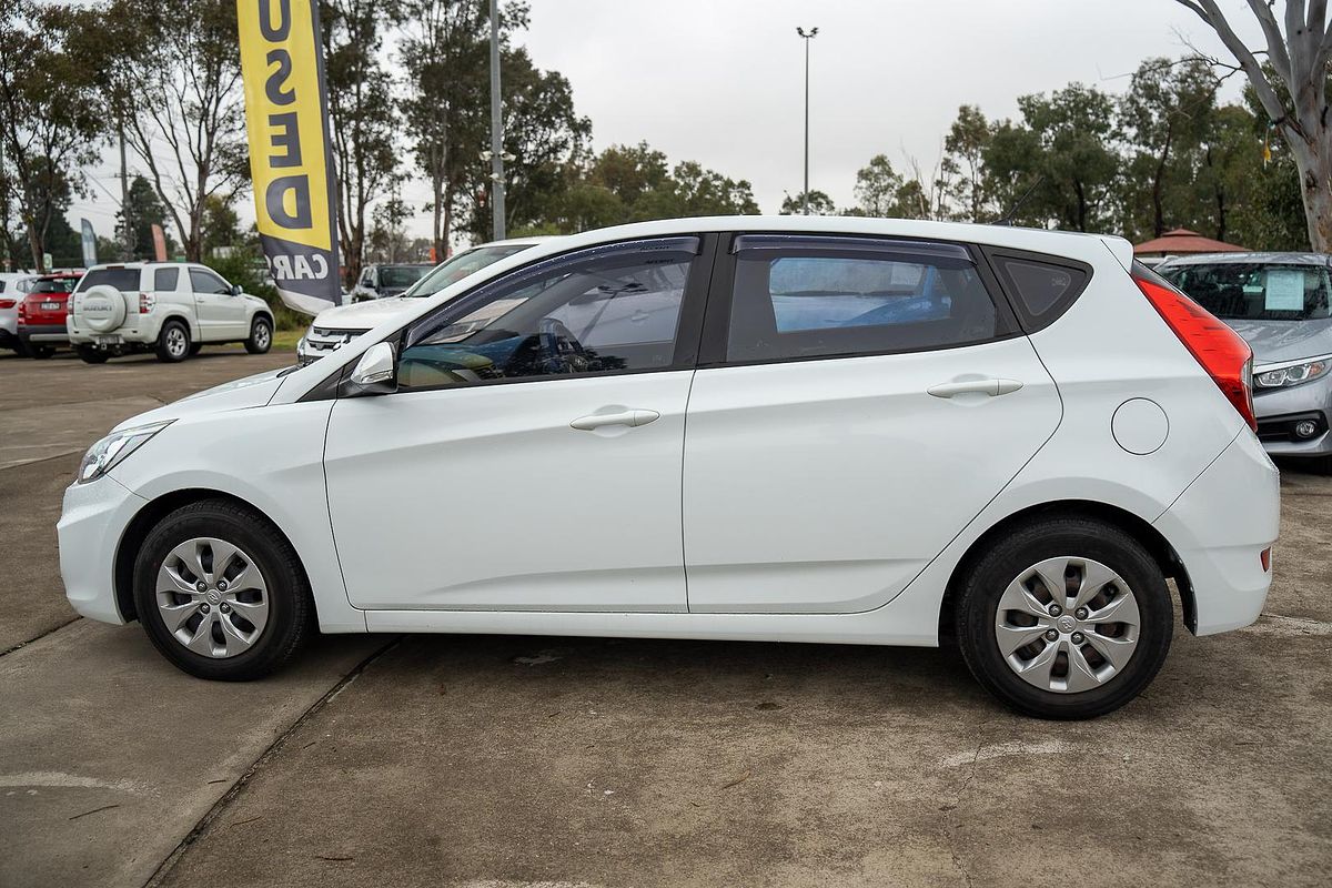 2016 Hyundai Accent Active RB3