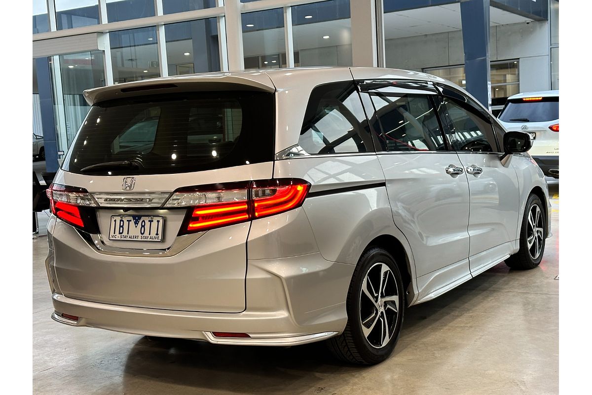 2014 Honda Odyssey VTi-L 5th Gen