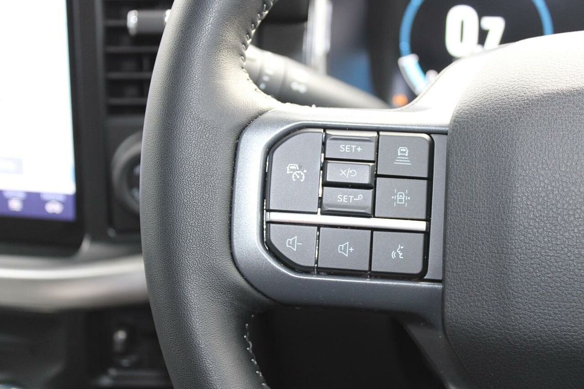 2023 Ford F-150 Lariat 4X4 SWB