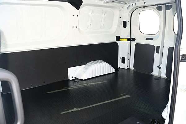 2024 LDV eDeliver 7 SWB