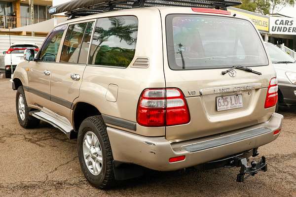 2004 Toyota Landcruiser GXL UZJ100R