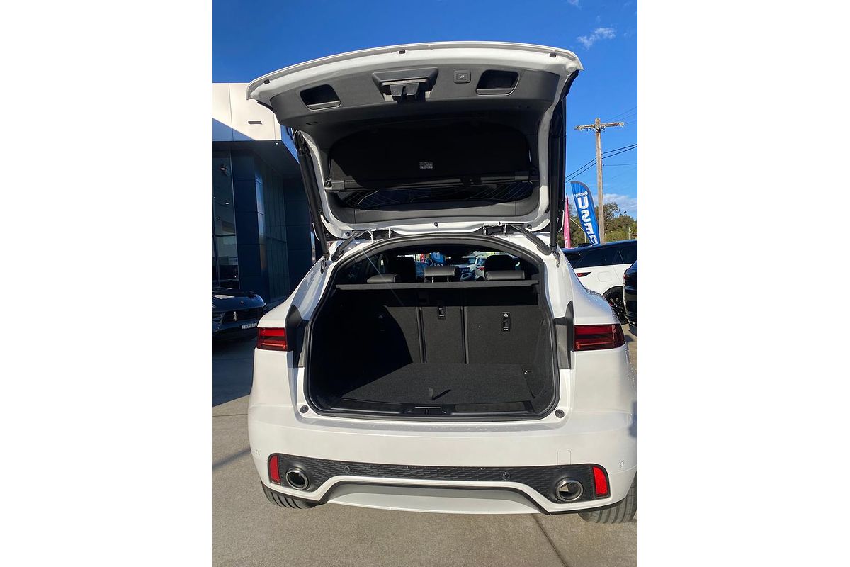 2024 Jaguar E-PACE P250 R-Dynamic SE X540