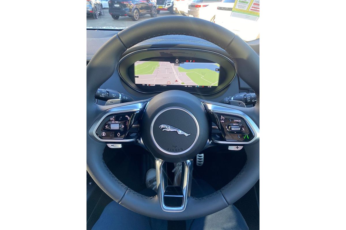 2024 Jaguar E-PACE P250 R-Dynamic SE X540