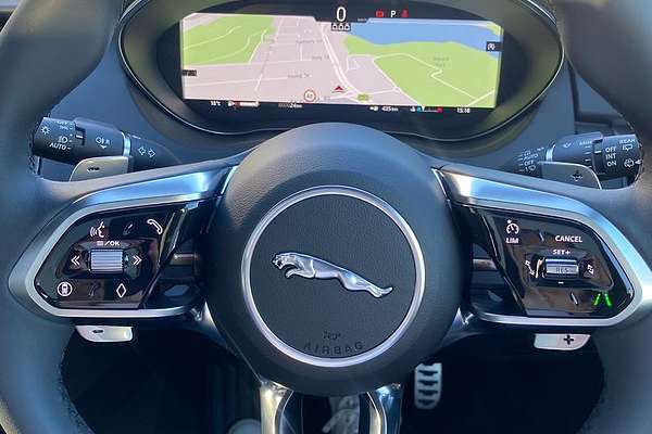 2024 Jaguar E-PACE P250 R-Dynamic SE X540