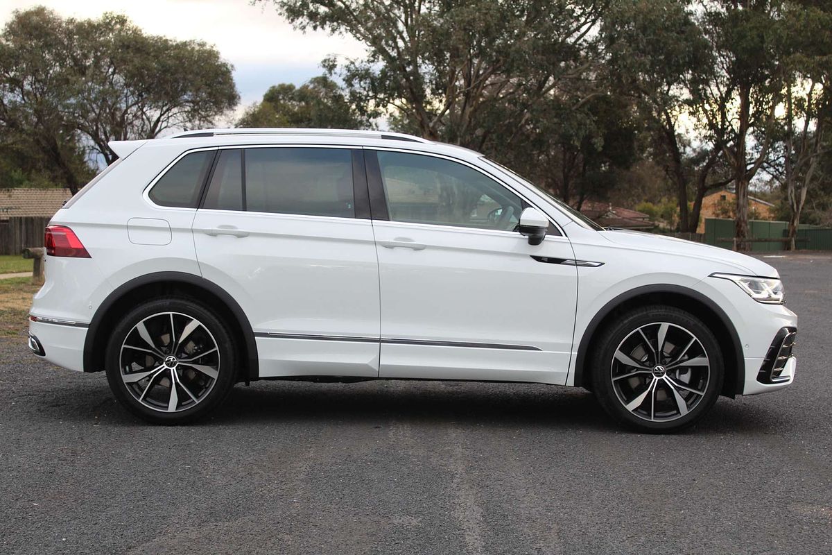 2024 Volkswagen Tiguan 162TSI R-Line 5N