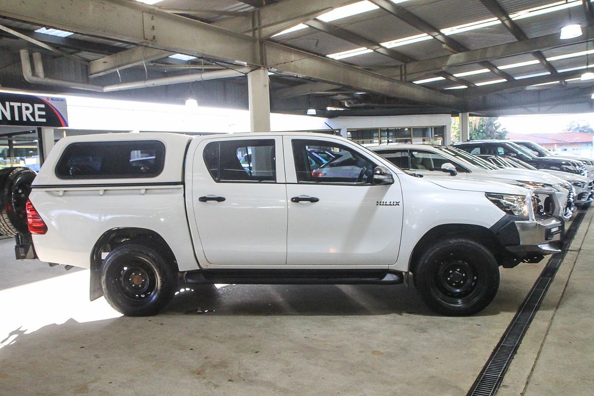 2017 Toyota Hilux Workmate GUN125R 4X4