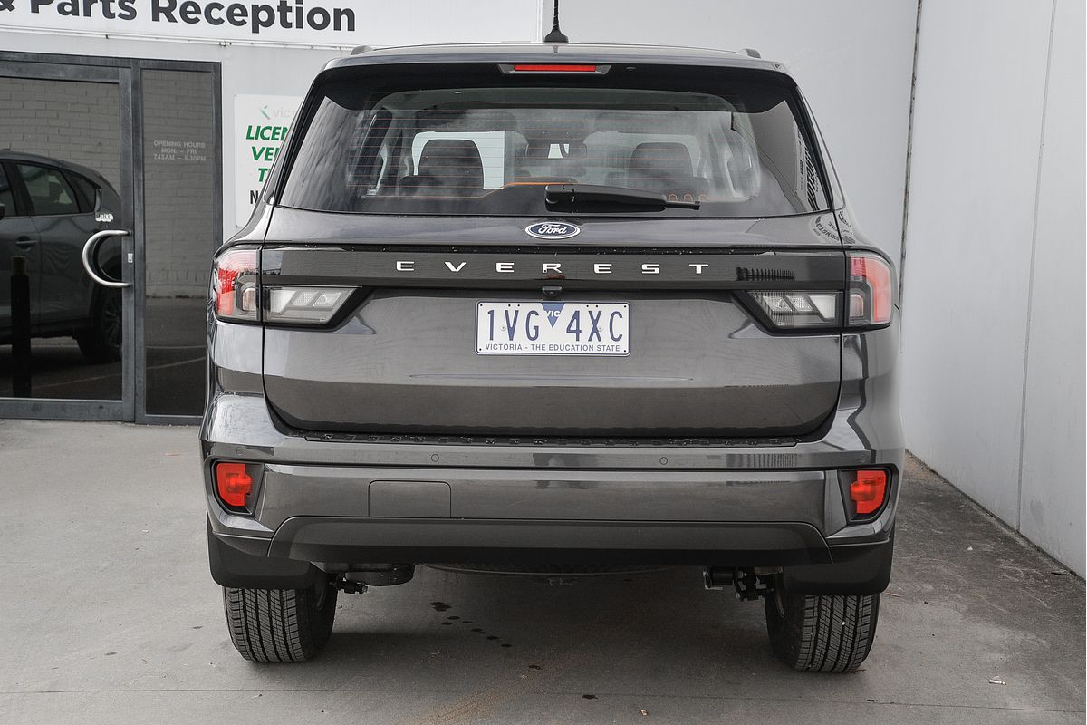 2023 Ford Everest Ambiente